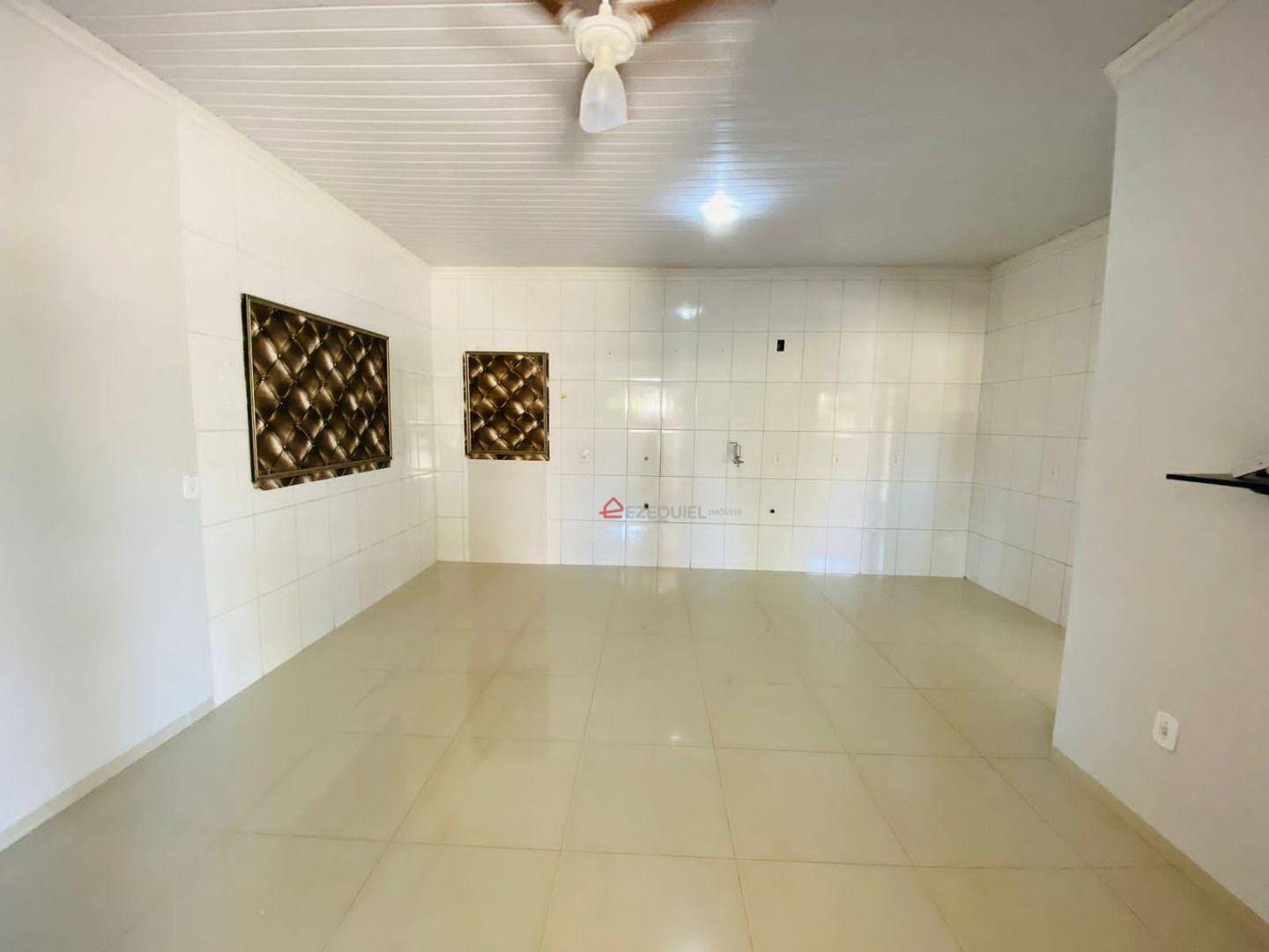 Casa à venda com 3 quartos, 340m² - Foto 5