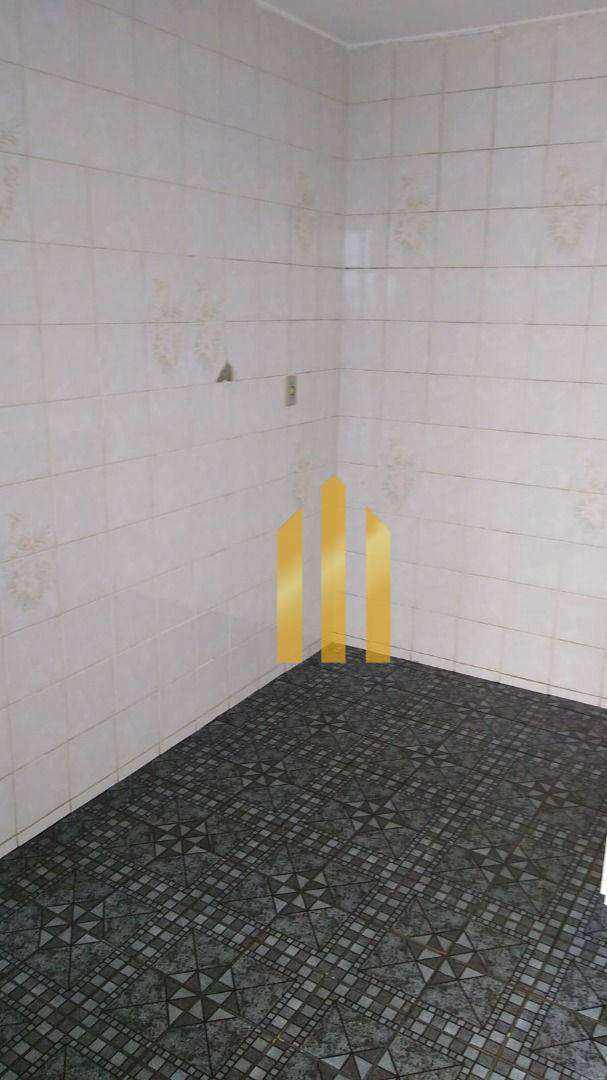 Sobrado à venda com 3 quartos, 250m² - Foto 22