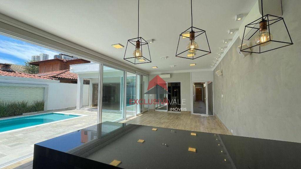 Casa de Condomínio à venda com 4 quartos, 420m² - Foto 20