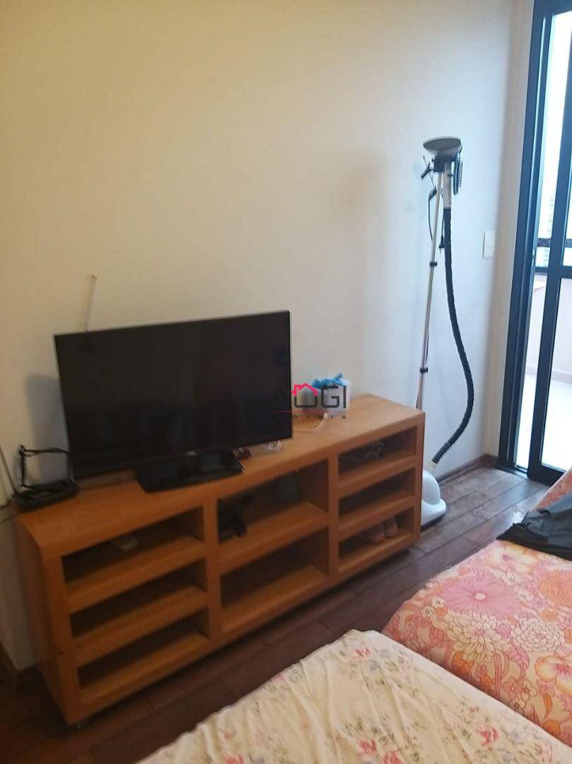 Apartamento à venda com 3 quartos, 197m² - Foto 18