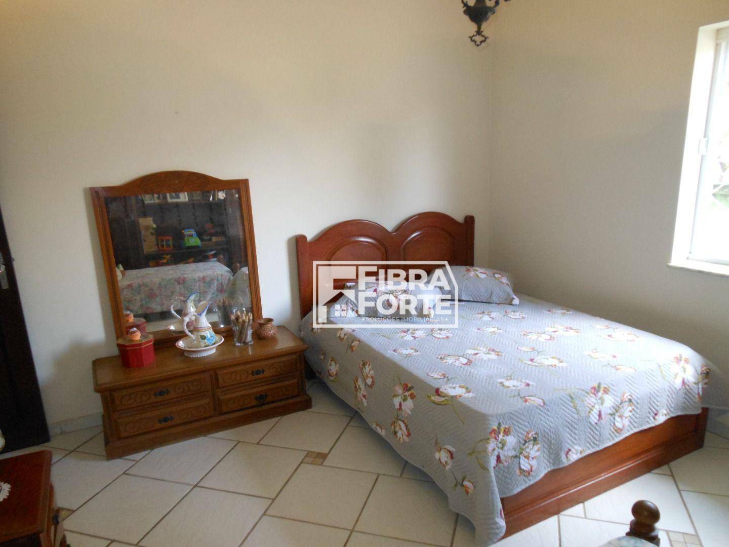 Casa à venda com 3 quartos, 178m² - Foto 17