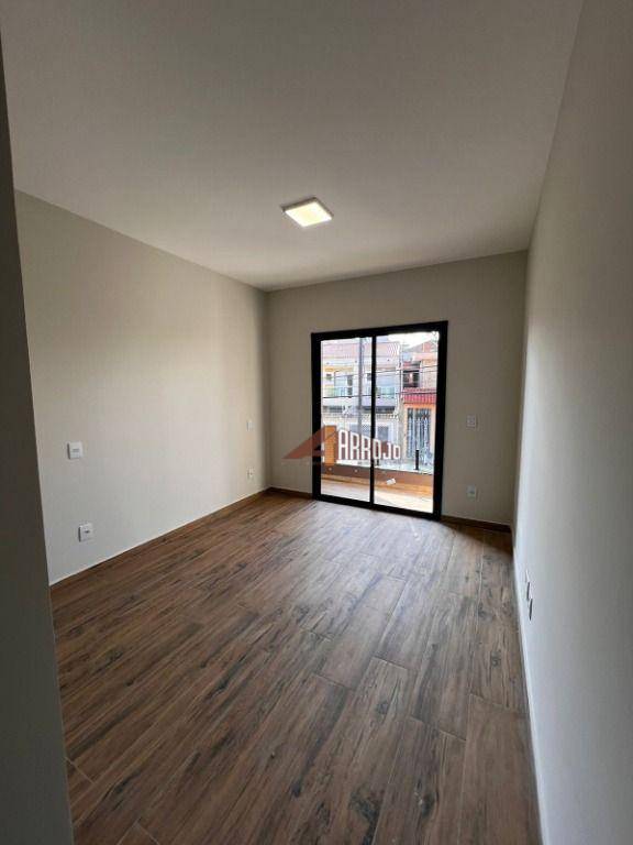 Sobrado à venda com 3 quartos, 129m² - Foto 5