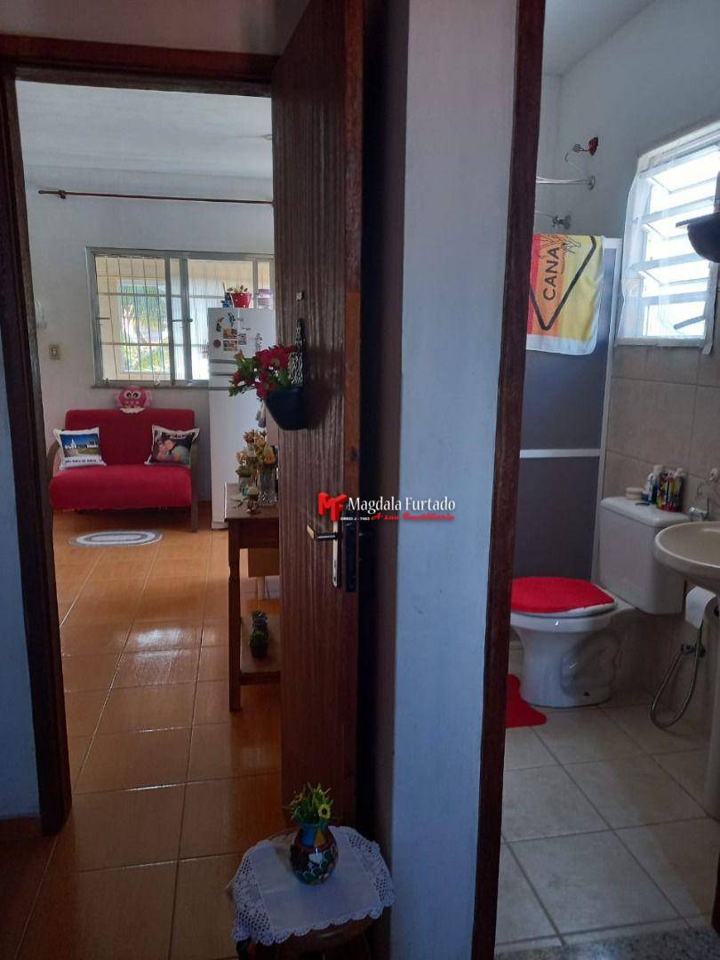 Casa à venda com 3 quartos, 155m² - Foto 8