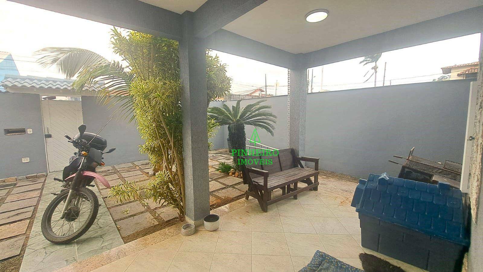 Casa à venda com 4 quartos, 351m² - Foto 19