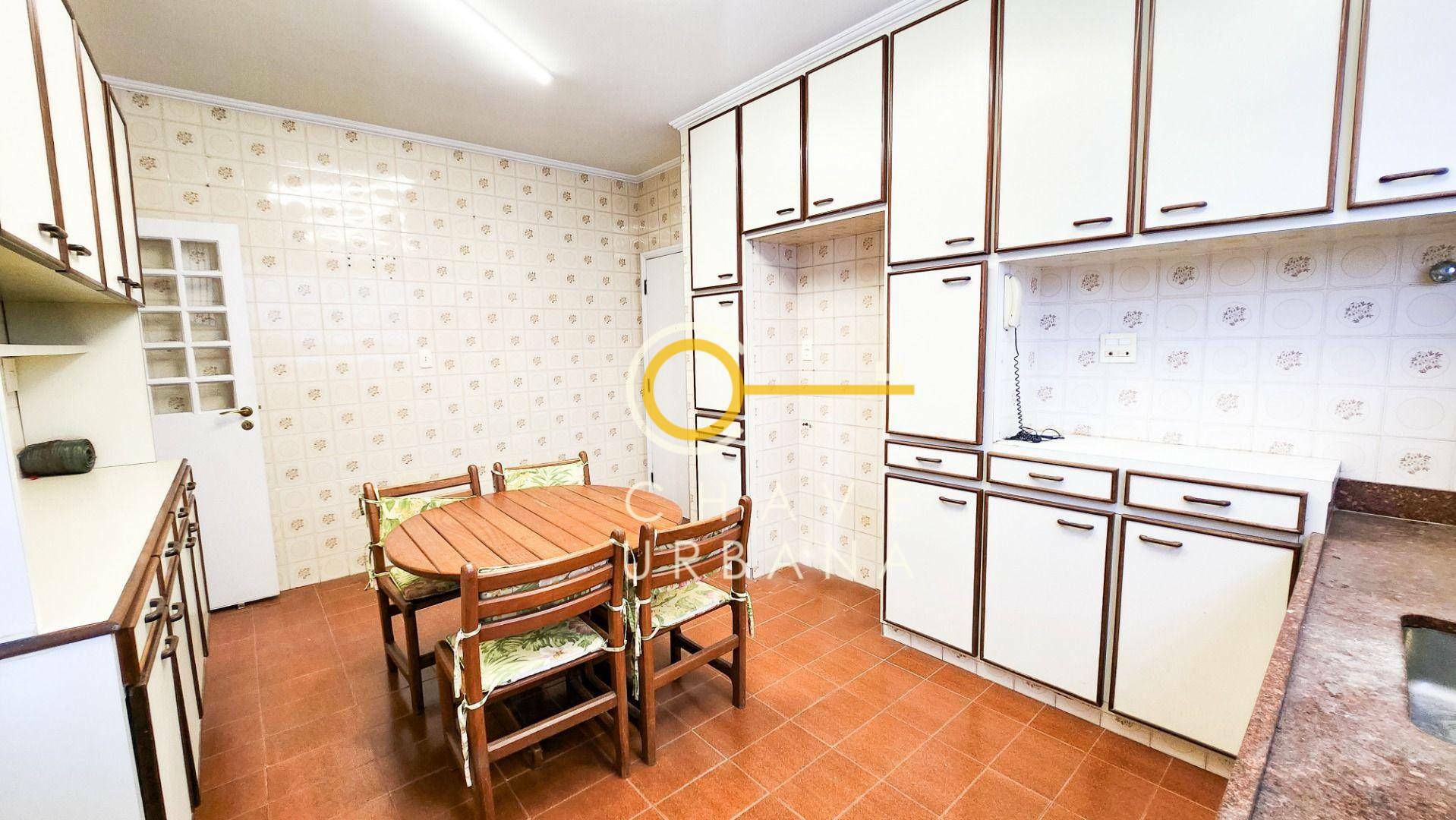 Apartamento para alugar com 3 quartos, 142m² - Foto 31