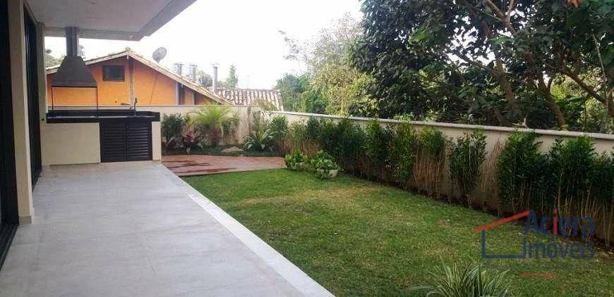 Casa para alugar com 4 quartos, 350m² - Foto 14