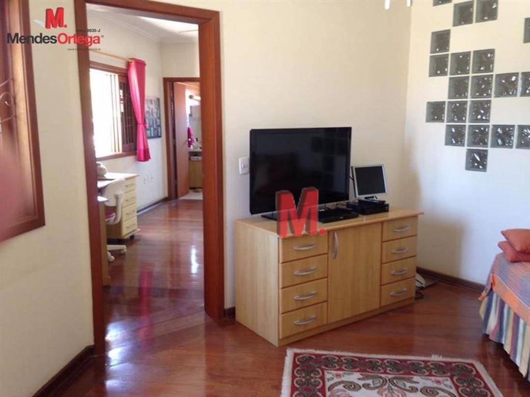 Casa à venda com 3 quartos, 450m² - Foto 12