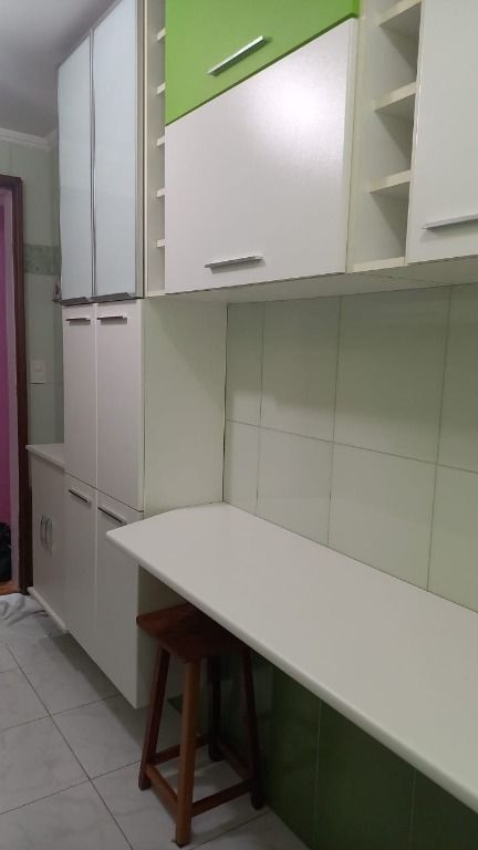 Apartamento para alugar com 2 quartos, 54m² - Foto 12