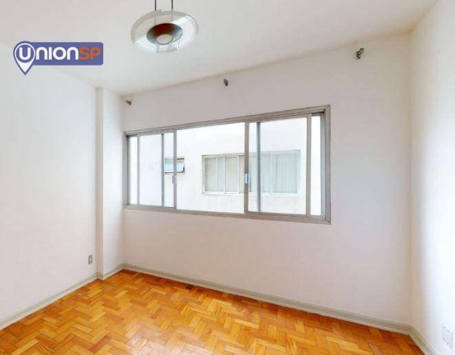 Apartamento à venda com 1 quarto, 56m² - Foto 2