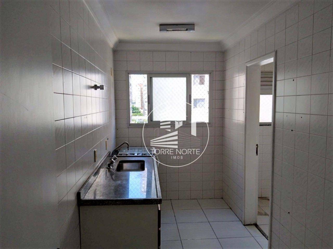 Apartamento à venda com 2 quartos, 60m² - Foto 11