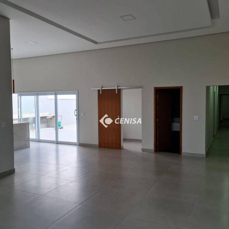 Casa de Condomínio à venda com 3 quartos, 212m² - Foto 3