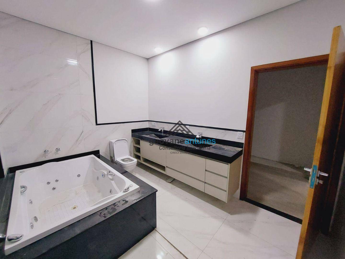 Casa de Condomínio à venda com 4 quartos, 470m² - Foto 17