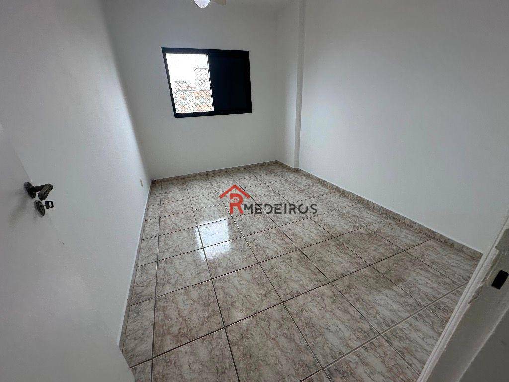 Apartamento à venda com 2 quartos, 75m² - Foto 14