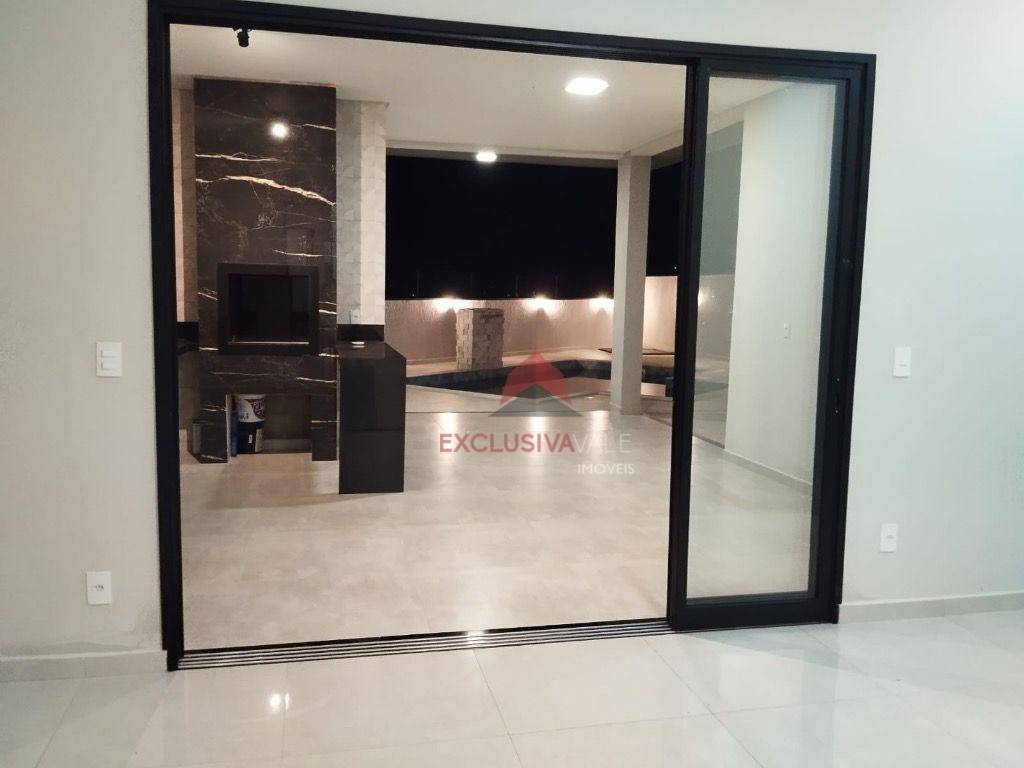 Casa, 3 quartos, 227 m² - Foto 13