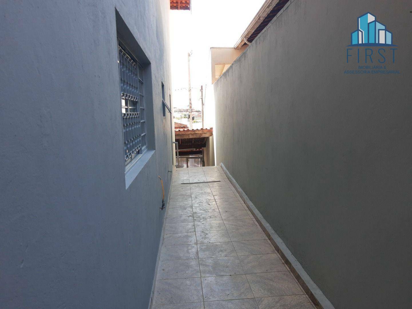 Casa à venda com 3 quartos, 164m² - Foto 8