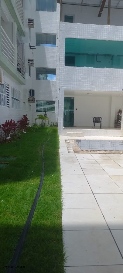 Apartamento à venda com 1 quarto, 35m² - Foto 2