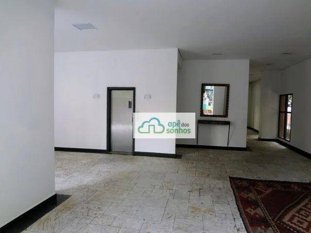 Apartamento para alugar com 3 quartos, 138m² - Foto 28