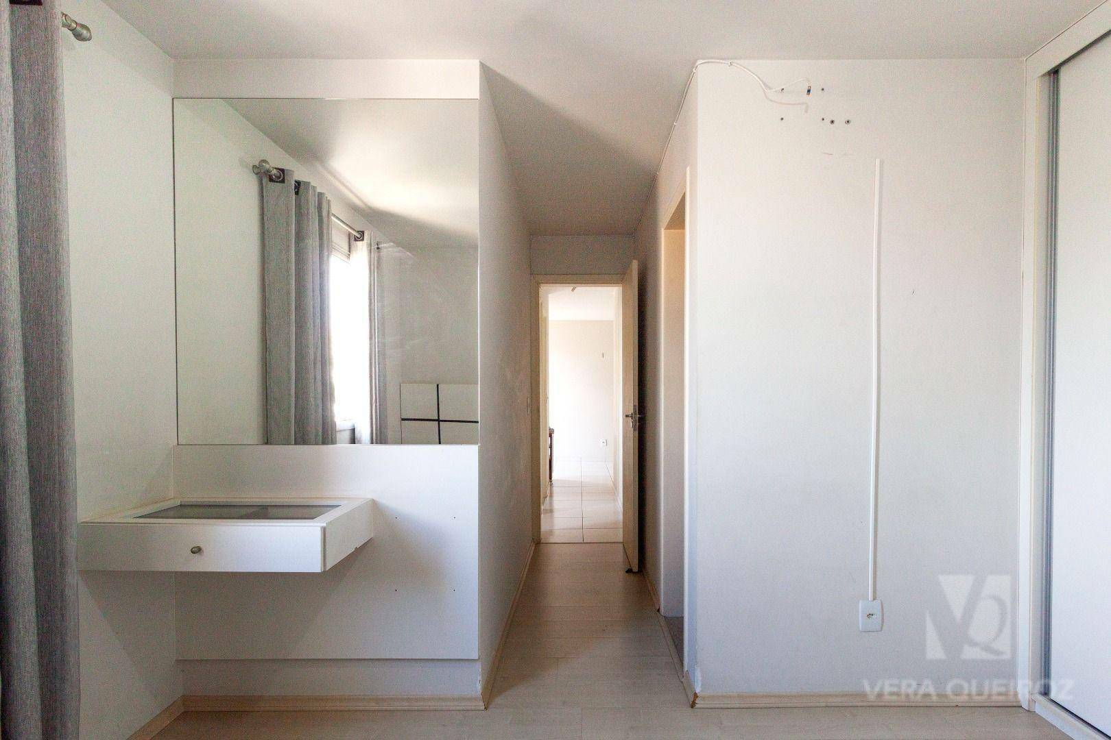 Apartamento para alugar com 2 quartos, 58m² - Foto 15