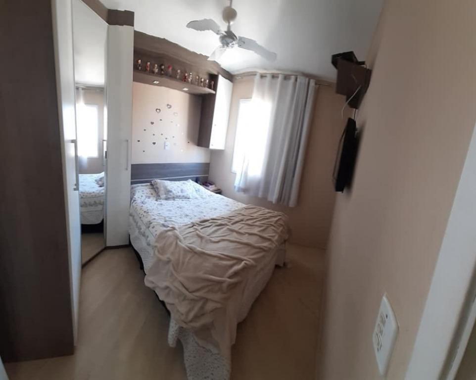 Apartamento à venda com 2 quartos, 47m² - Foto 10