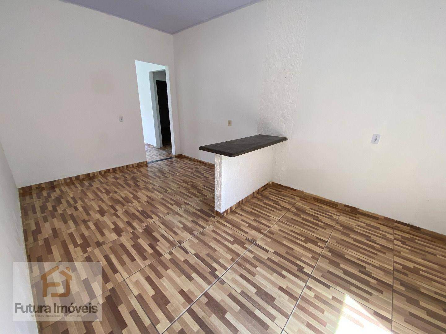 Casa para alugar com 2 quartos, 65m² - Foto 6