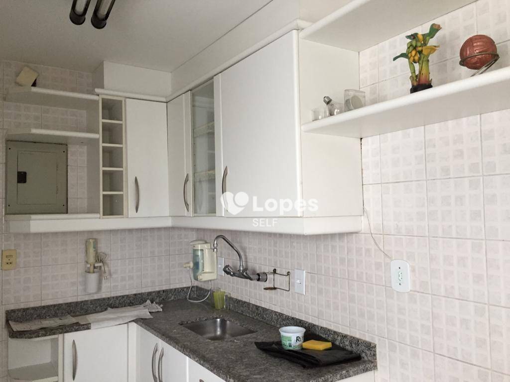 Apartamento à venda com 3 quartos, 88m² - Foto 4