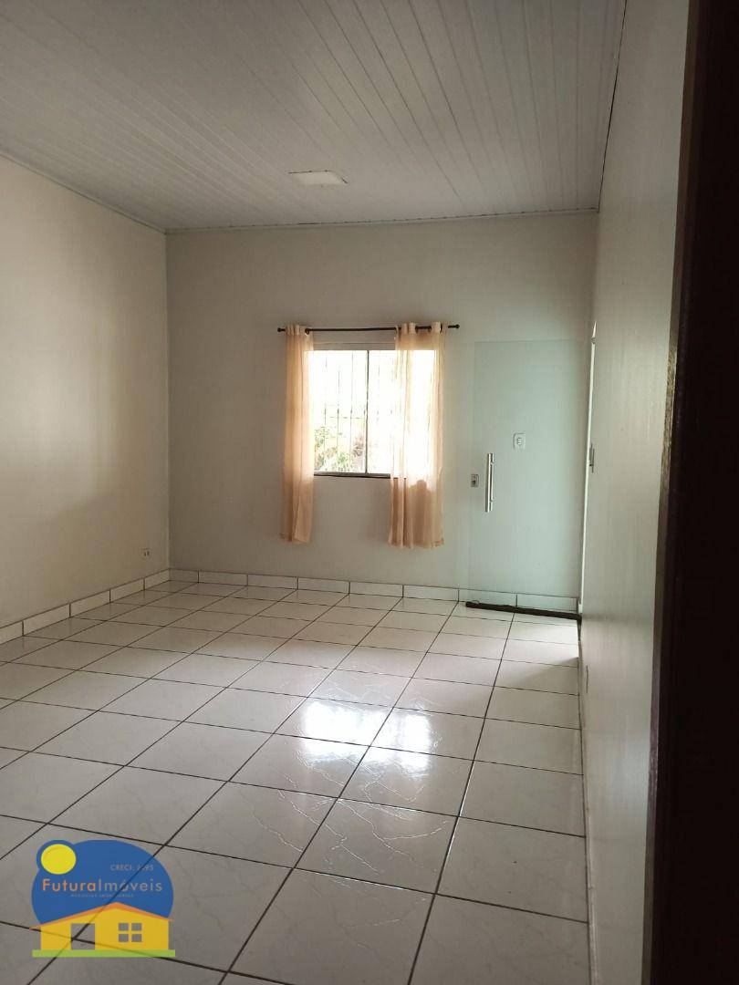 Casa à venda com 3 quartos, 216m² - Foto 11