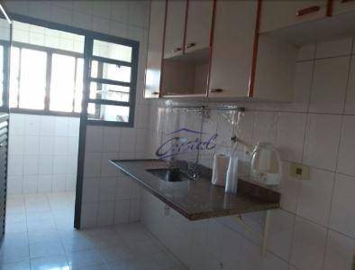 Apartamento à venda com 2 quartos, 62m² - Foto 7