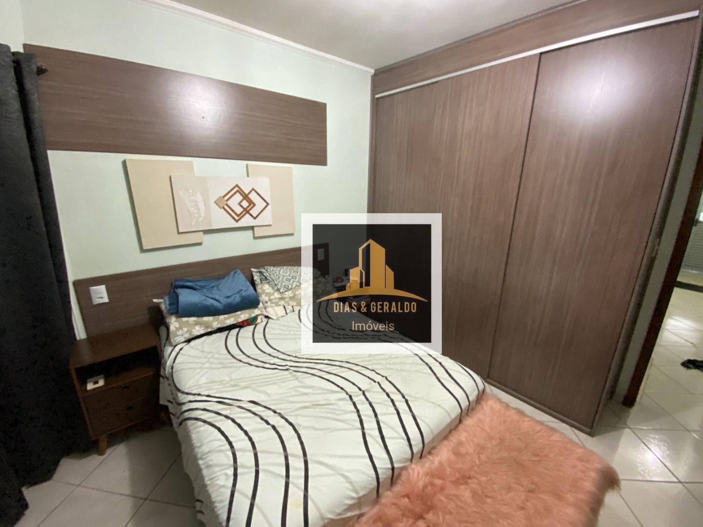 Sobrado à venda com 4 quartos, 150m² - Foto 13