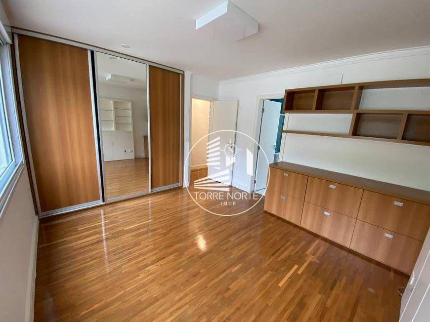 Casa à venda com 4 quartos, 425m² - Foto 61