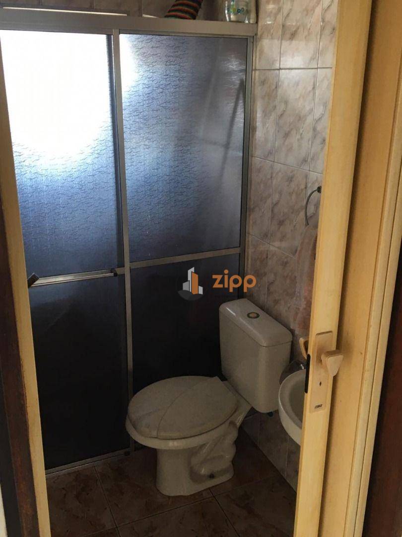 Sobrado à venda com 3 quartos, 204m² - Foto 12