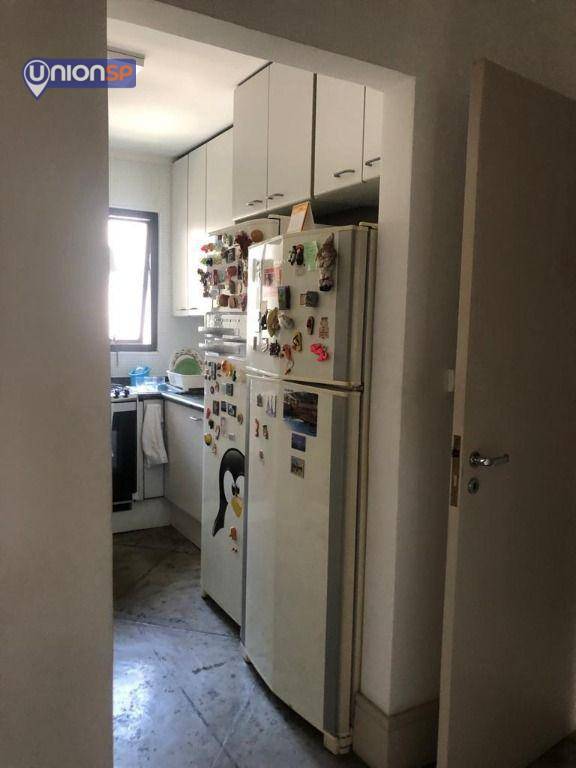 Apartamento à venda com 4 quartos, 181m² - Foto 24