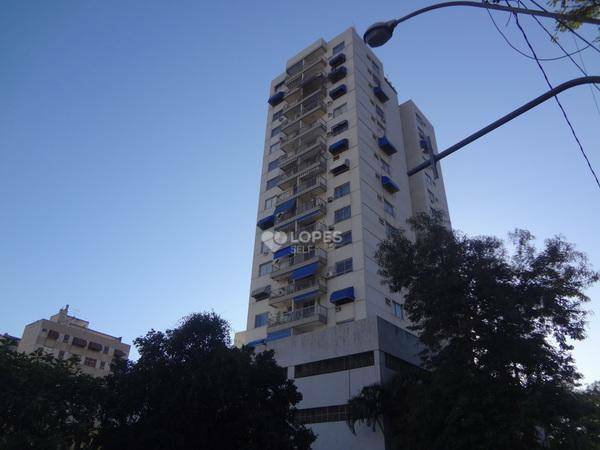 Apartamento à venda com 2 quartos, 71m² - Foto 11