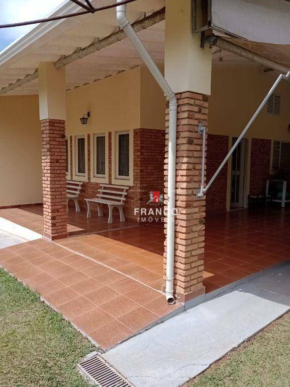 Chácara à venda com 4 quartos, 185m² - Foto 32