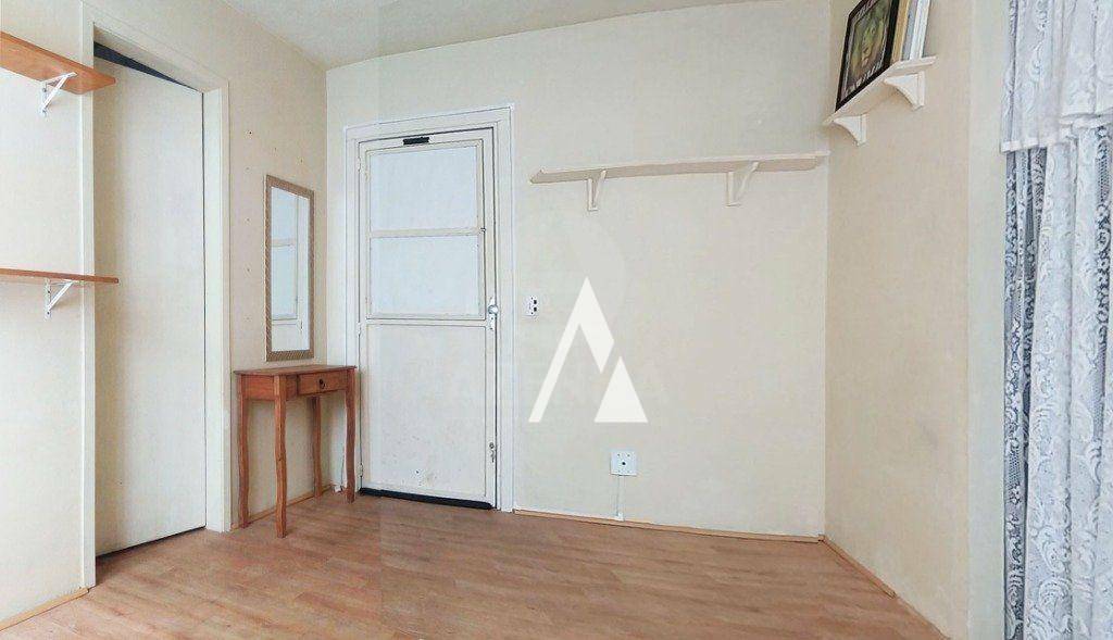 Apartamento à venda com 1 quarto, 32m² - Foto 4