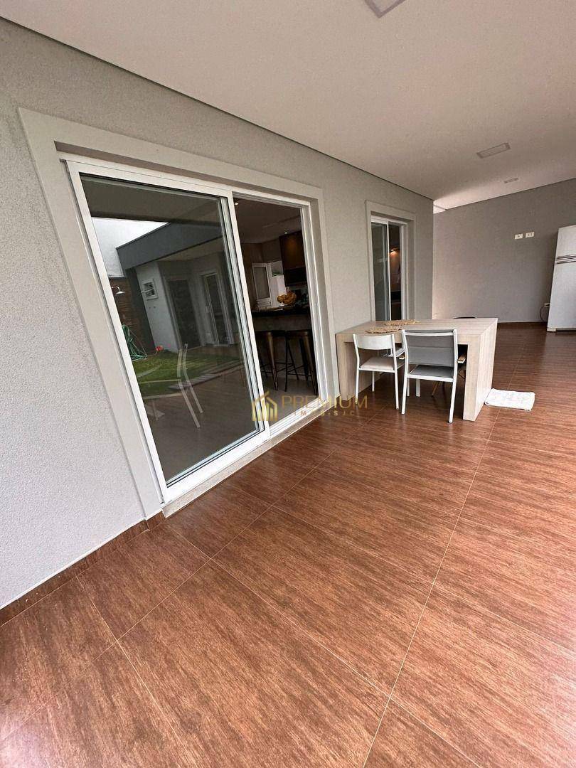 Sobrado à venda com 3 quartos, 230m² - Foto 3