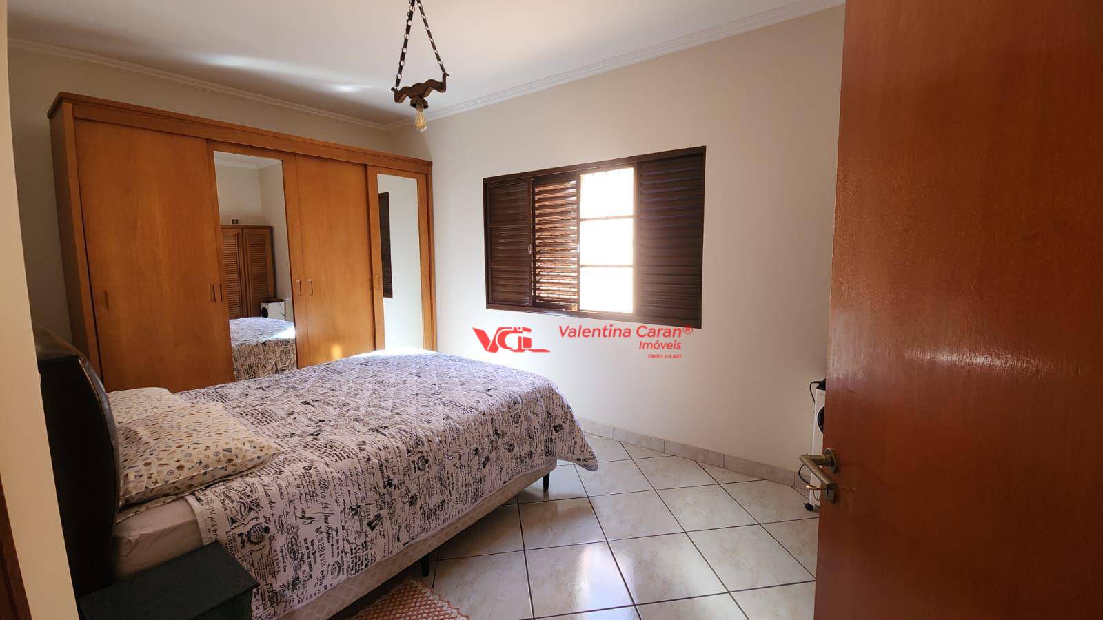 Casa à venda com 3 quartos, 172m² - Foto 11