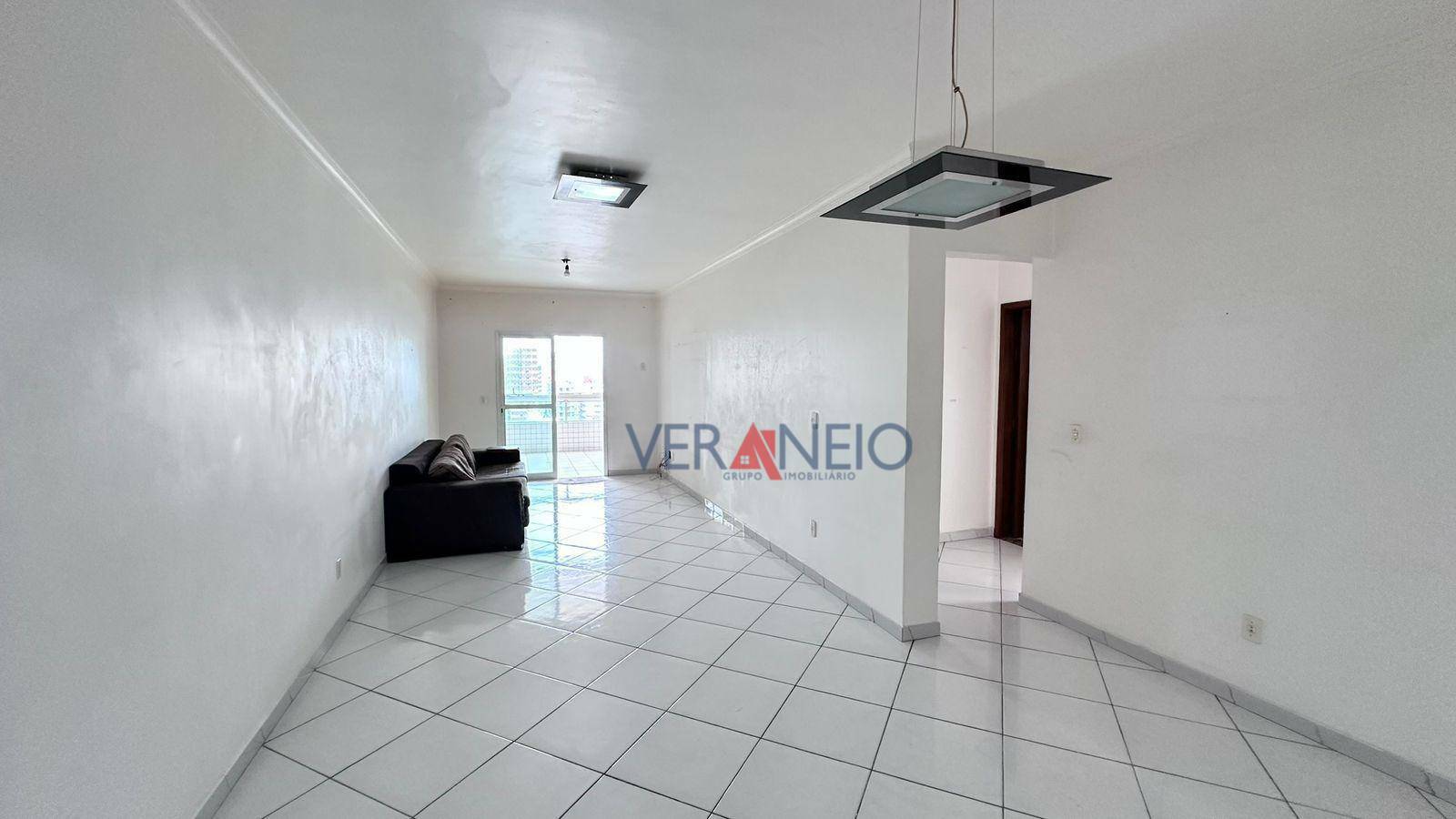 Apartamento para alugar com 3 quartos, 131m² - Foto 1