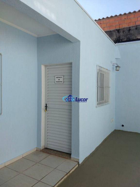 Casa à venda com 3 quartos, 180m² - Foto 3