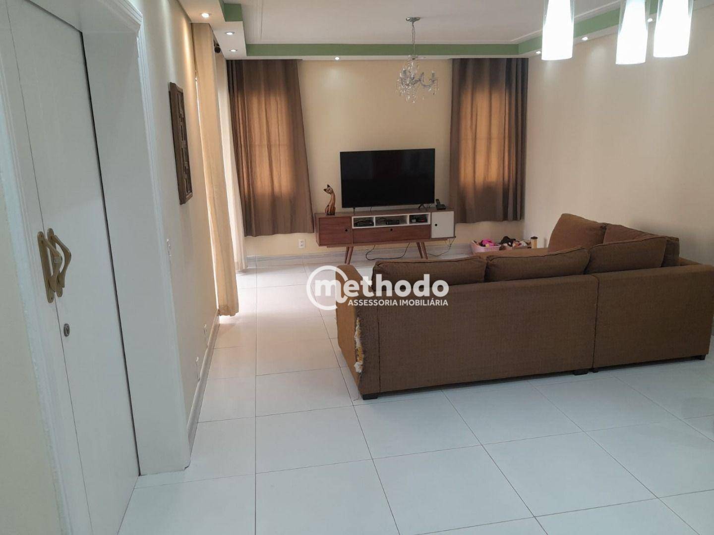 Apartamento à venda com 3 quartos, 117m² - Foto 2