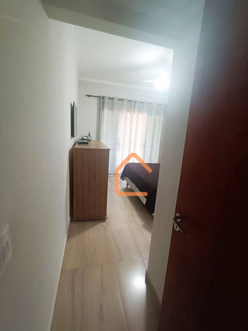 Casa à venda com 3 quartos, 240m² - Foto 28