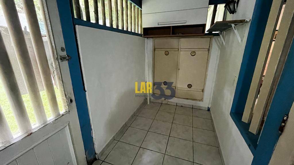 Casa à venda com 3 quartos, 200m² - Foto 8