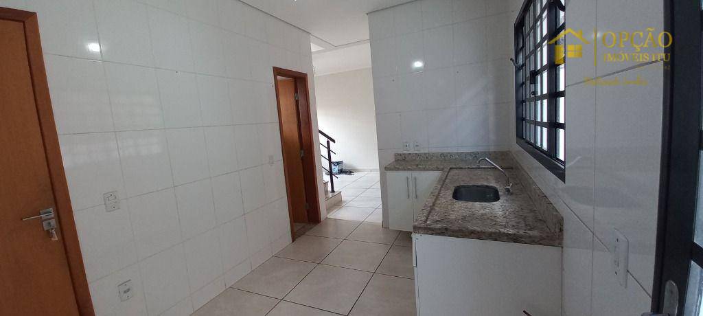 Casa à venda com 3 quartos, 92m² - Foto 13