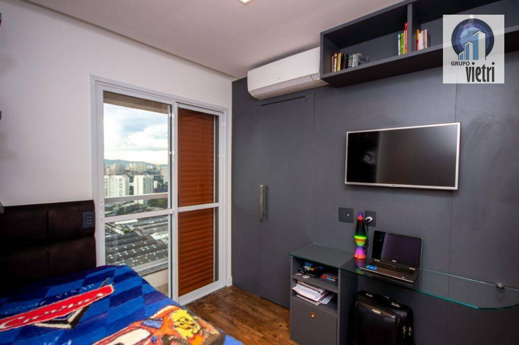 Apartamento à venda com 3 quartos, 157m² - Foto 4