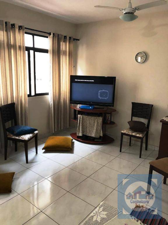 Apartamento à venda com 3 quartos, 121m² - Foto 2