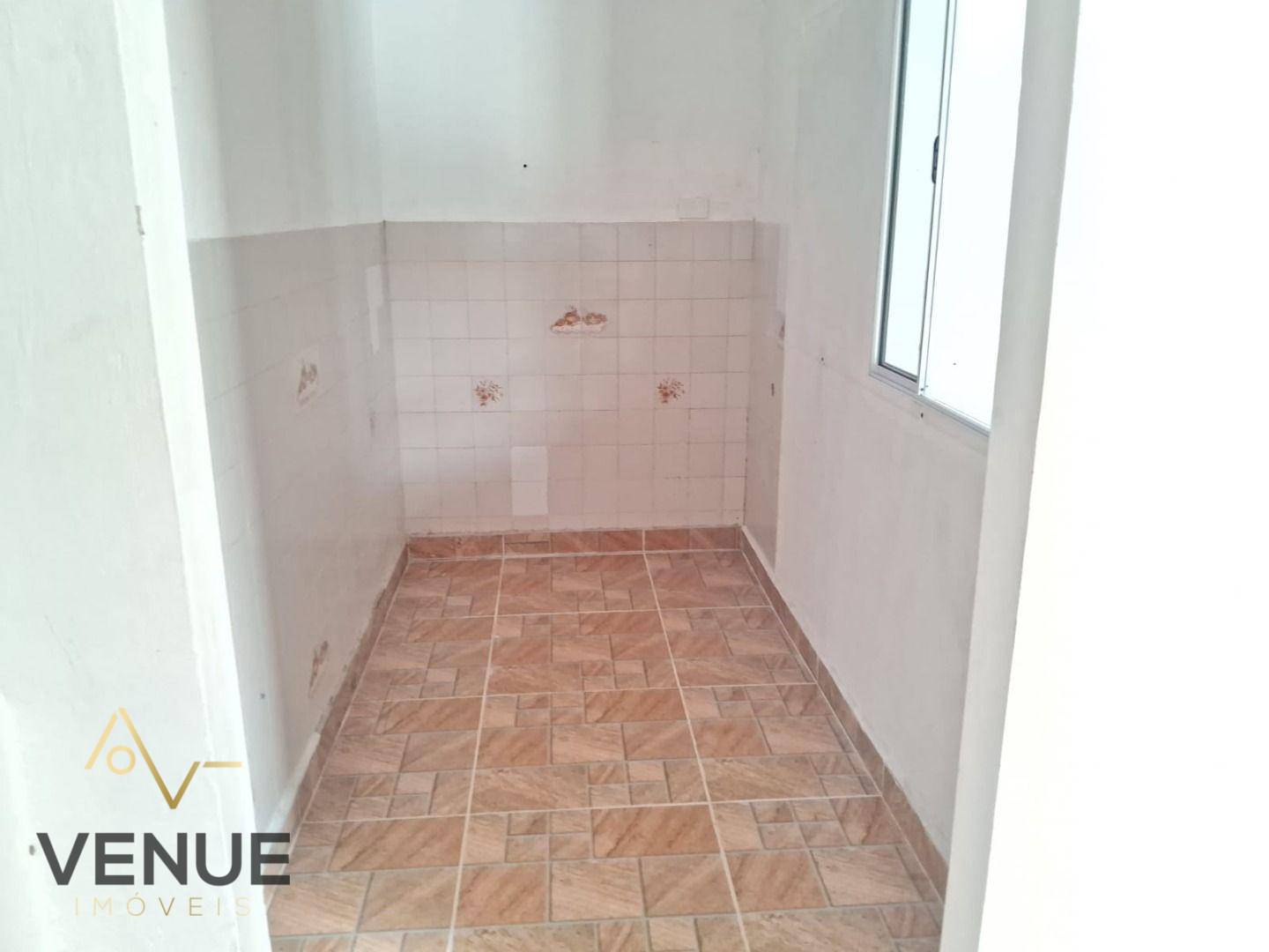 Casa à venda com 3 quartos, 250m² - Foto 14