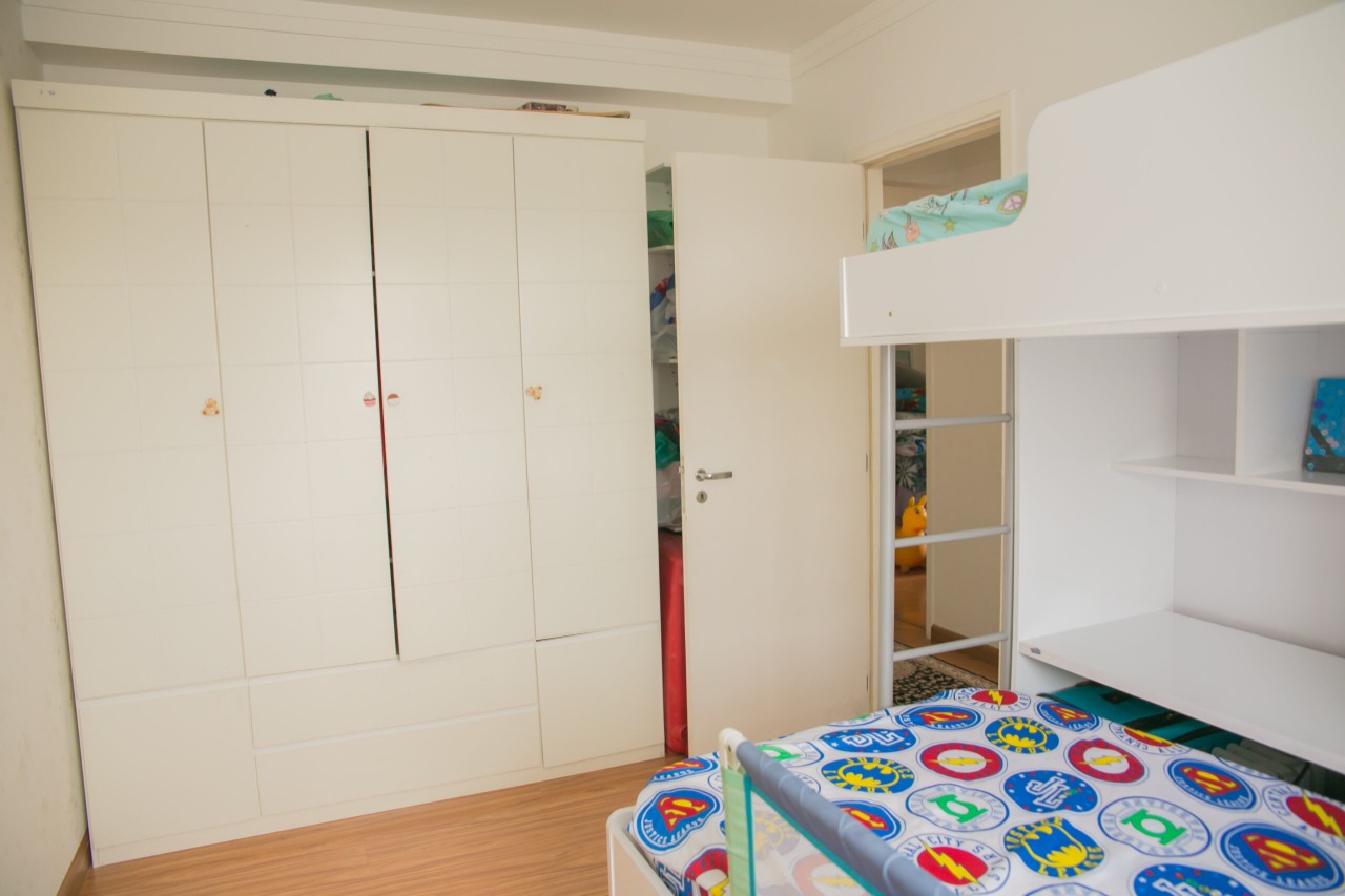 Apartamento à venda com 3 quartos, 106m² - Foto 10