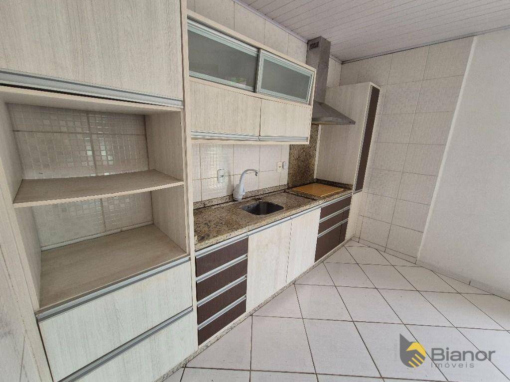 Casa à venda com 3 quartos, 145m² - Foto 14