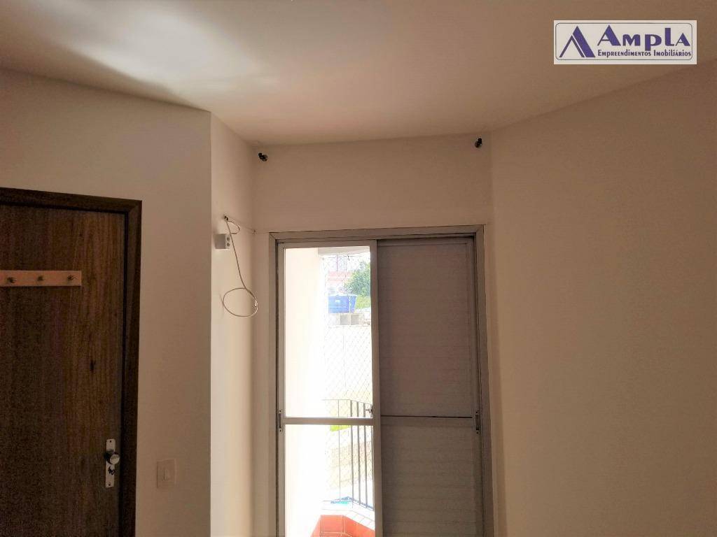 Apartamento para alugar com 2 quartos, 65m² - Foto 10