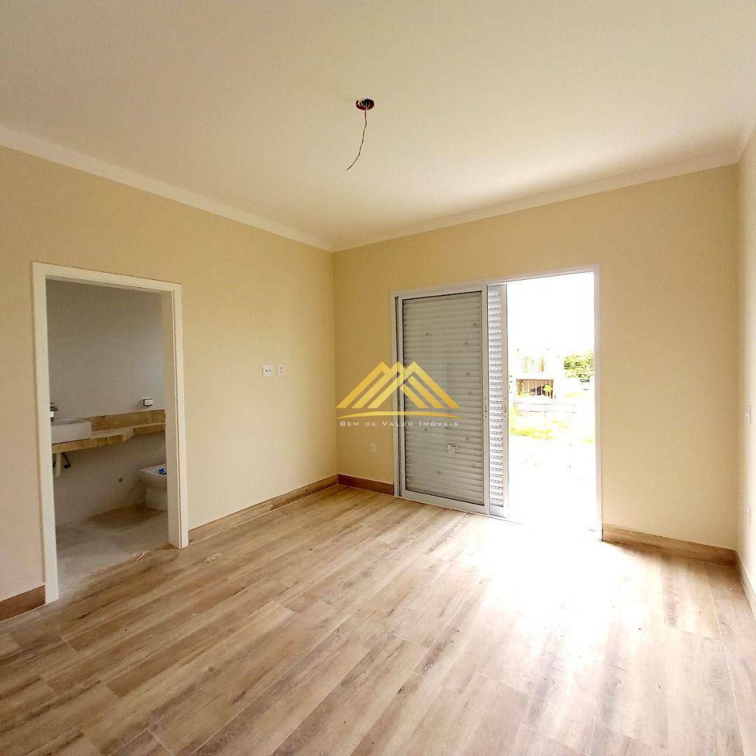 Casa à venda com 3 quartos, 215m² - Foto 16