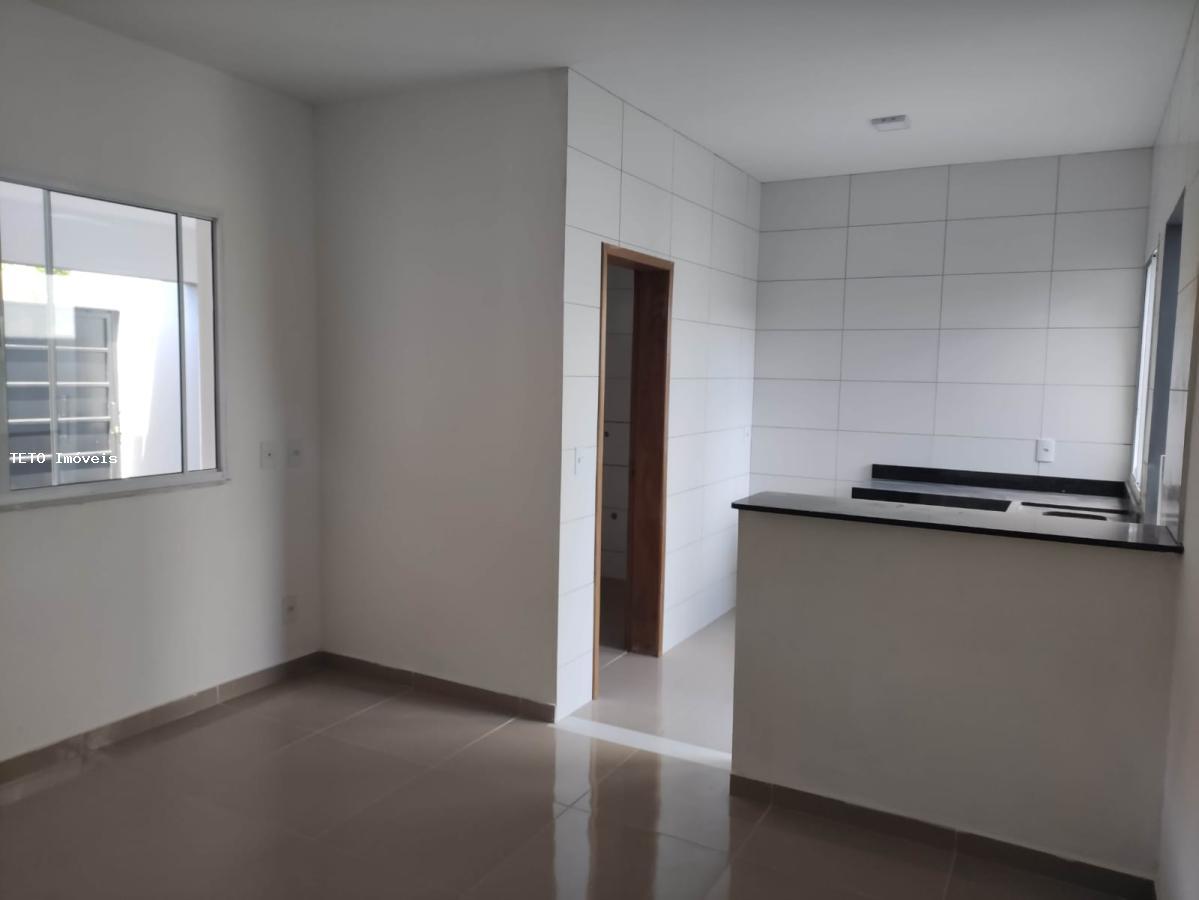 Casa à venda com 2 quartos, 130m² - Foto 5